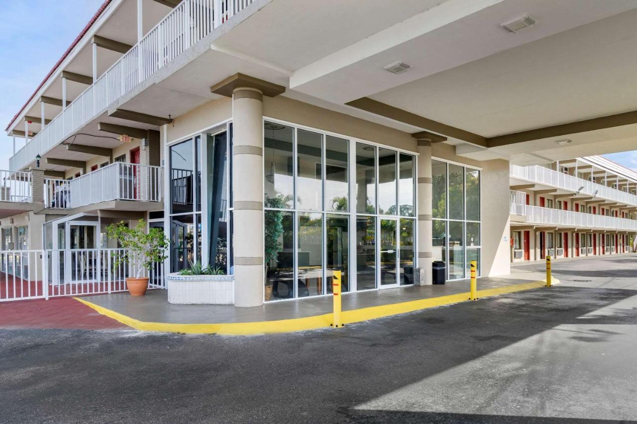 Rodeway Inn Clearwater-Largo Exterior foto